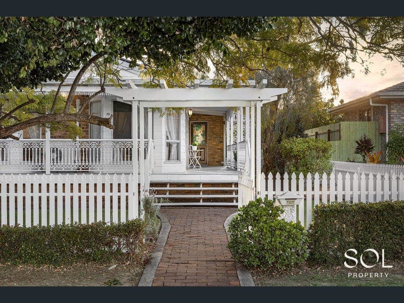10 Calida Street, Boondall — photo 1 of 5