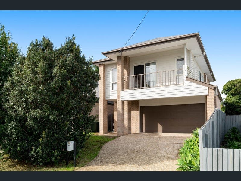 62 Robinson Street, Moorooka — photo 1 of 5