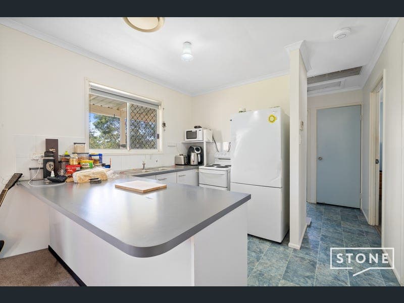 13 Cedar Drive, Stapylton — photo 1 of 5