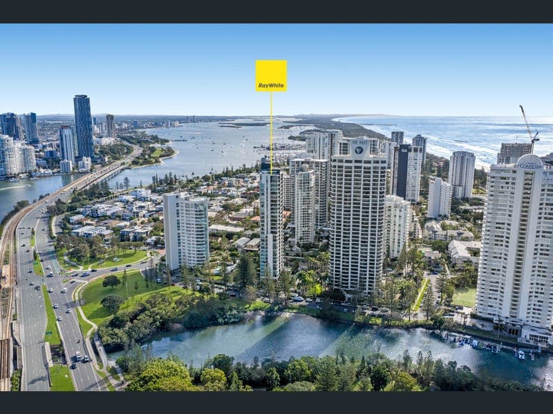 2501/11-13 Hill Parade, Main Beach — photo 1 of 5