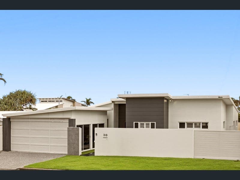 38 Yaringa Avenue, Buddina — photo 1 of 5