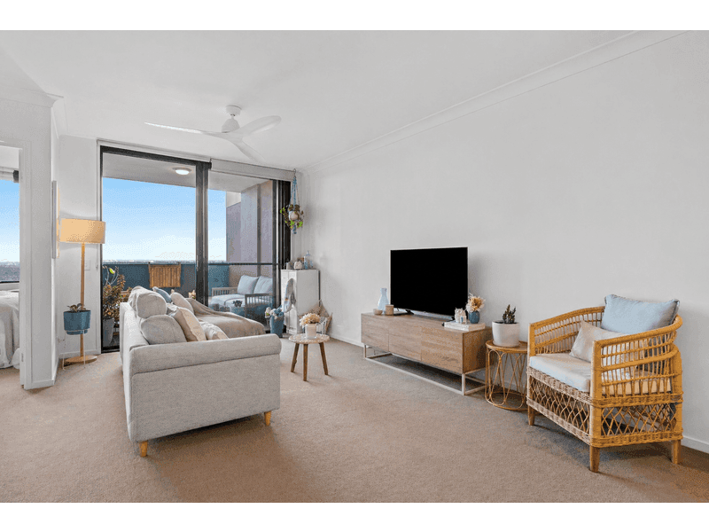 802/33 Nundah Street — photo 1 of 5
