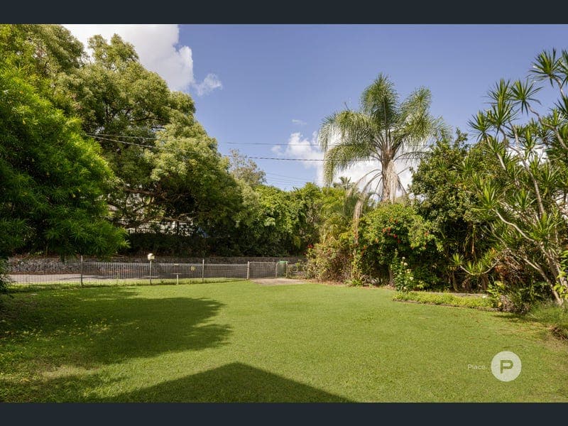 78 Gerler Street, Bardon — photo 1 of 5