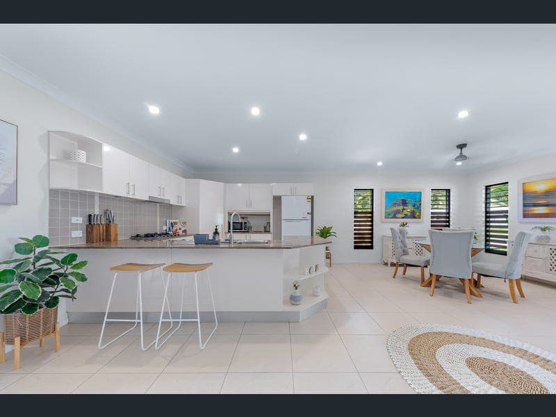 18 Butterfly Court, Jubilee Pocket — photo 1 of 5