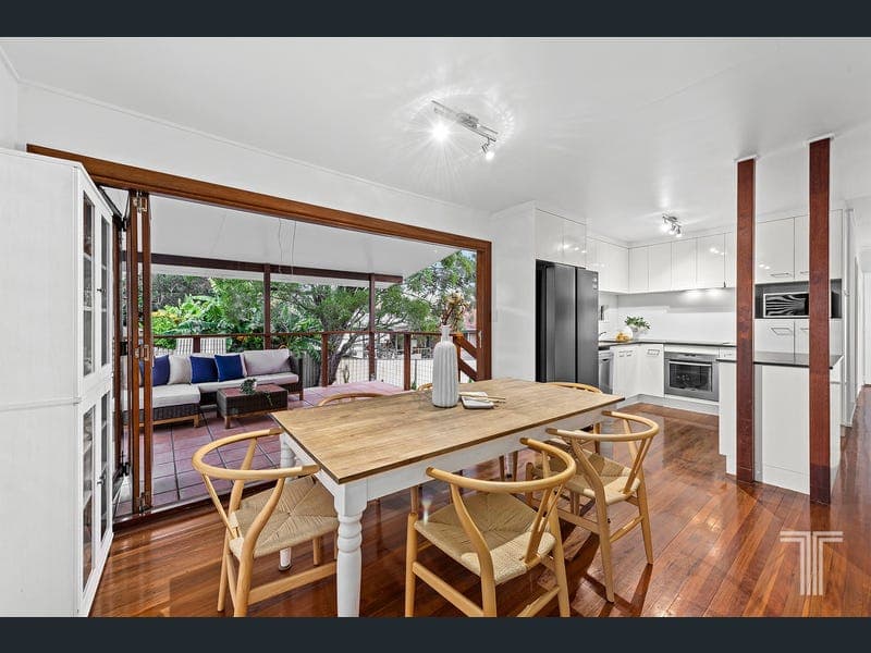 3 Linfield Street, Mansfield — photo 1 of 5