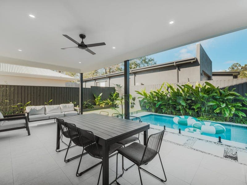 21 Millmaxx Court, Gilston — photo 1 of 5