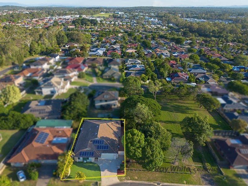 11 Stevenson street, Calamvale — photo 1 of 5