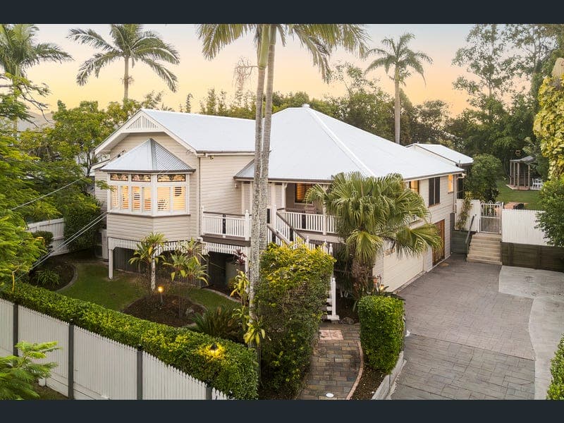 46 Duke Street, Bulimba — photo 1 of 5