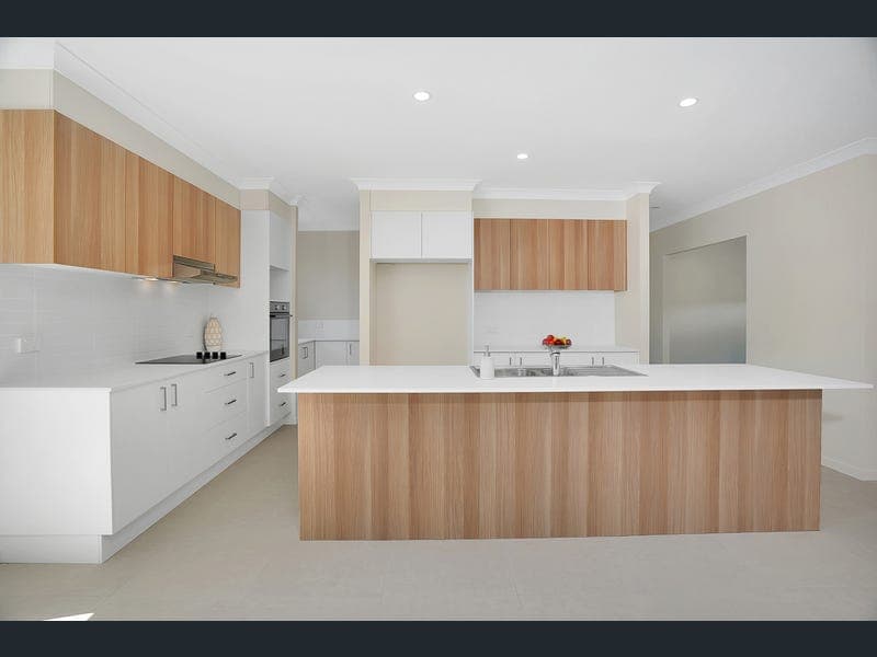 57 Stay Street, Ferny Grove — photo 1 of 5