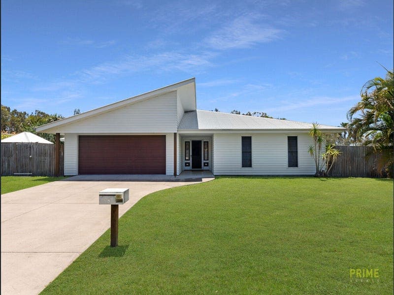 15 Blue Lagoon Way, Dundowran Beach — photo 1 of 5