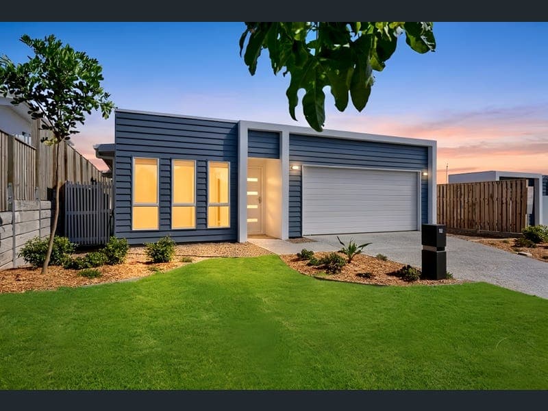 12 Burghardt Court, Pimpama — photo 1 of 5