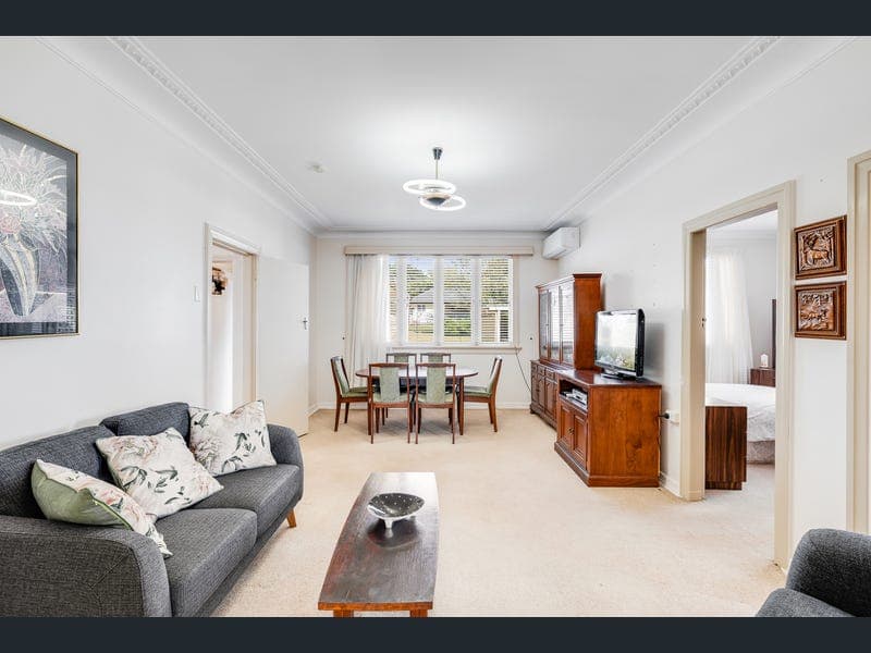 43 Leichhardt Street, Centenary Heights — photo 1 of 5
