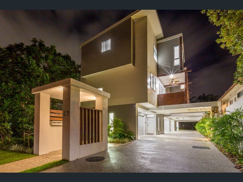 3/27 Burleigh Street, Burleigh Heads — photo 1 of 5