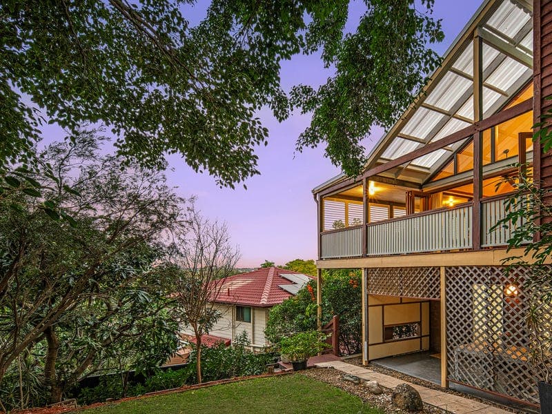 32 Mukine Street, Jindalee — photo 1 of 5