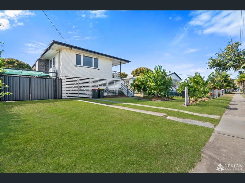 64 Alexandra Street, Park Avenue — photo 1 of 5