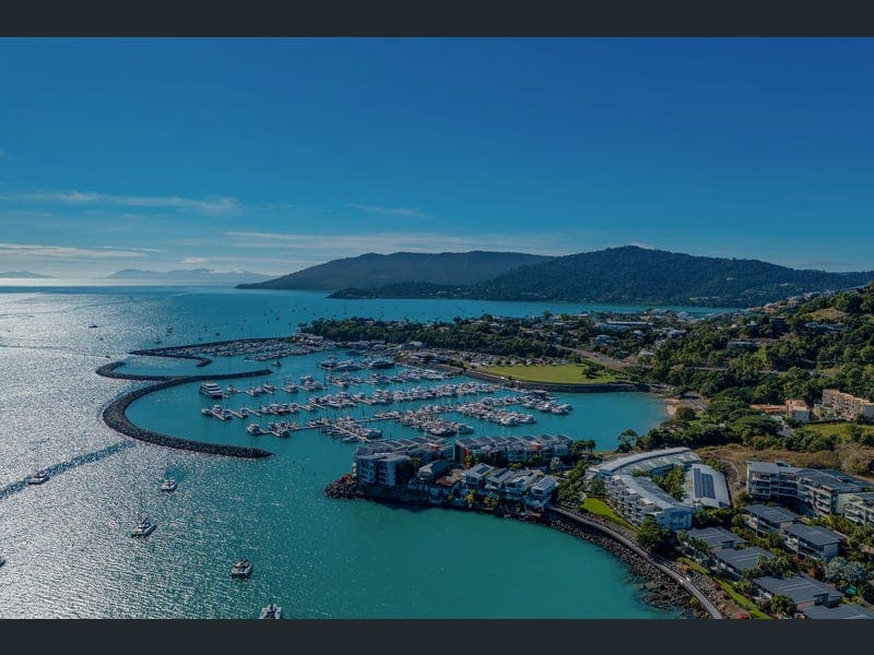 4/159 Shingley Drive, Airlie Beach — photo 1 of 5