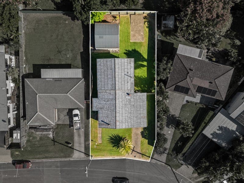 6 Quarrian Crescent, Beenleigh — photo 1 of 5