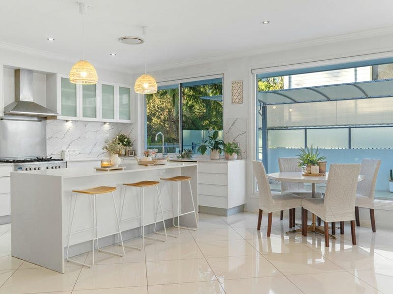 12 Swagman Road, Gilston — photo 1 of 5