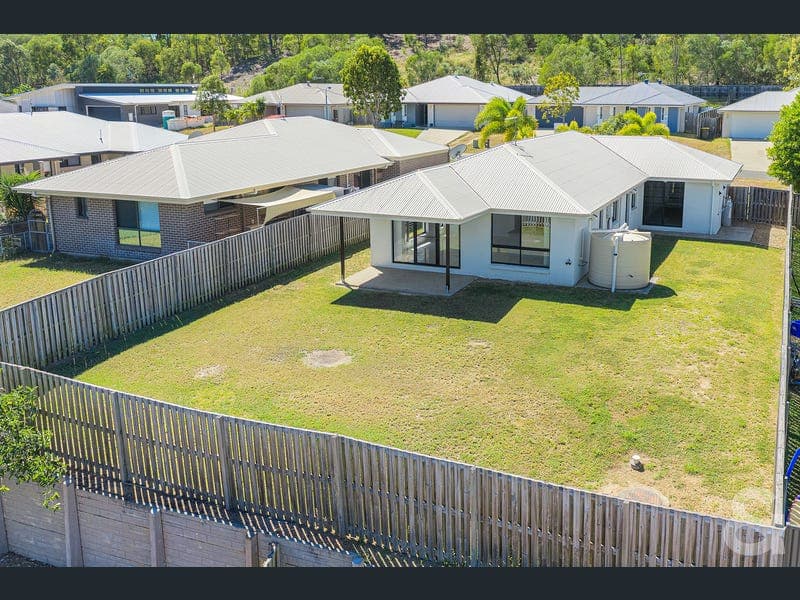 20 Cornforth Crescent, Kirkwood — photo 1 of 5
