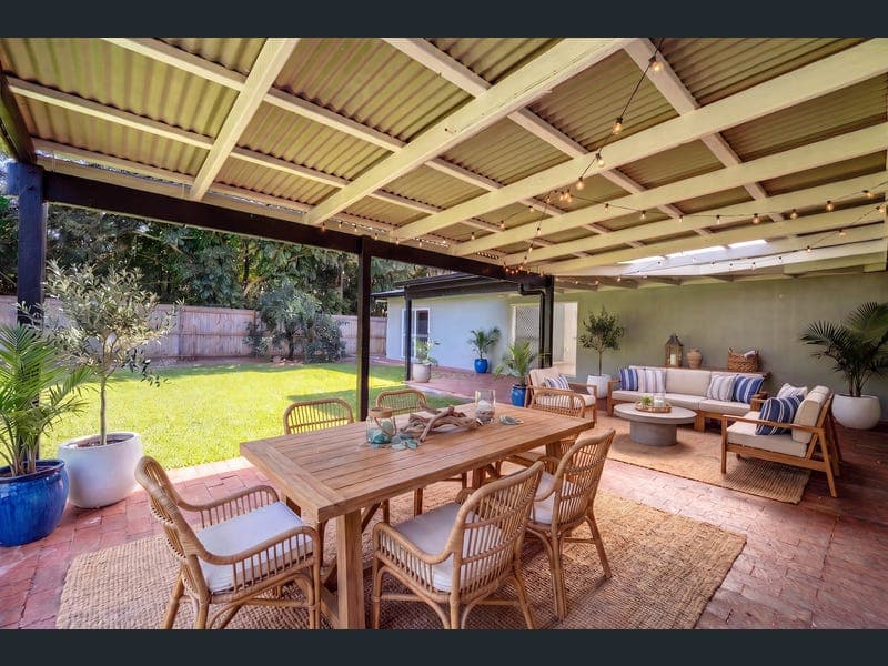 3 Melinga Close, Caravonica — photo 1 of 5
