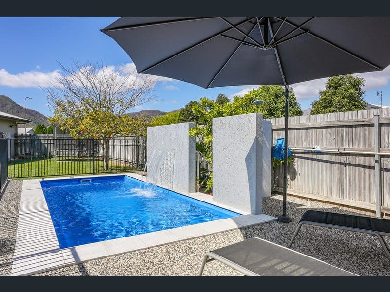 29 Heather Avenue, Rasmussen — photo 1 of 5