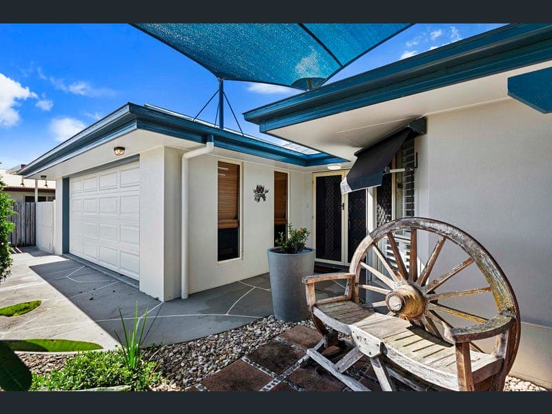 48 Cromdale Circuit, Kawungan — photo 1 of 5