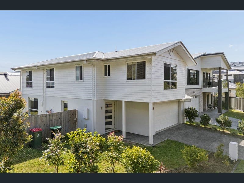 3 Currumbin Chase, Spring Mountain — photo 1 of 5