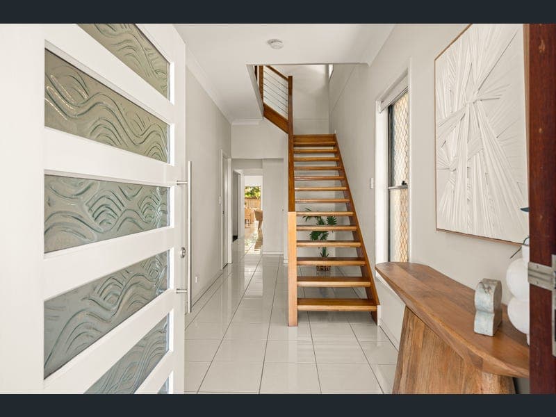 10 Cooper Road, Northgate — photo 1 of 5