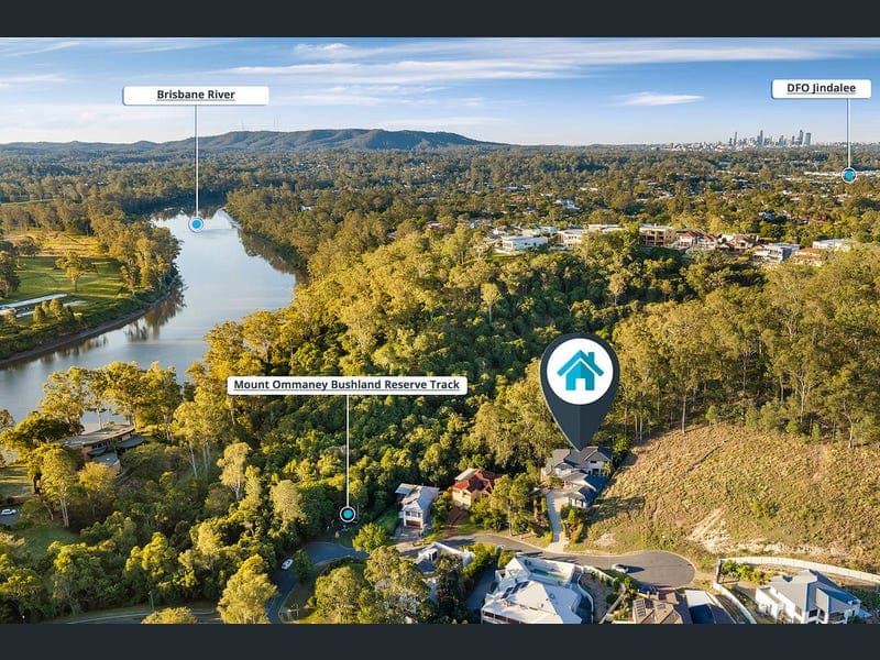 22 Summit Place, Mount Ommaney — photo 1 of 5