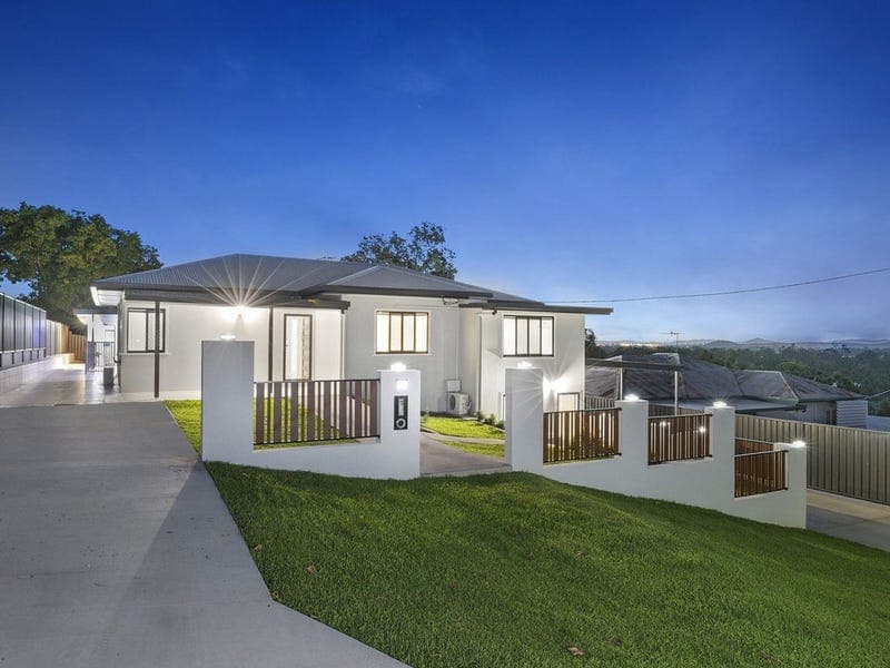 23 MACGREGOR Street, The Range — photo 1 of 5
