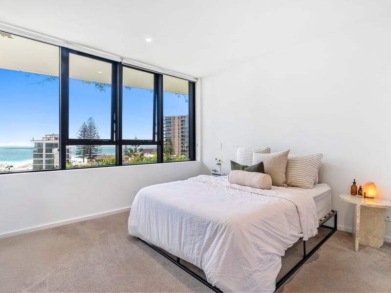 2603/1328 Gold Coast Highway, Palm Beach — photo 1 of 5