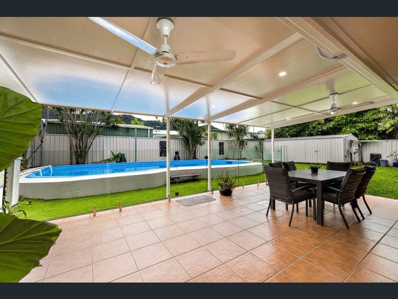 24 Purbeck Place, Edge Hill — photo 1 of 5