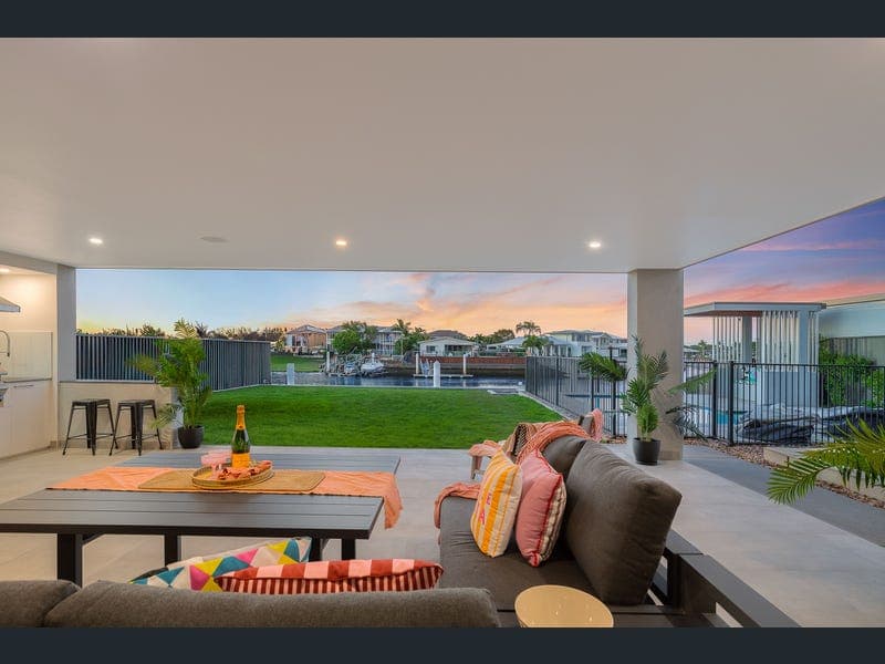 44 Pacific Drive, Banksia Beach — photo 1 of 5