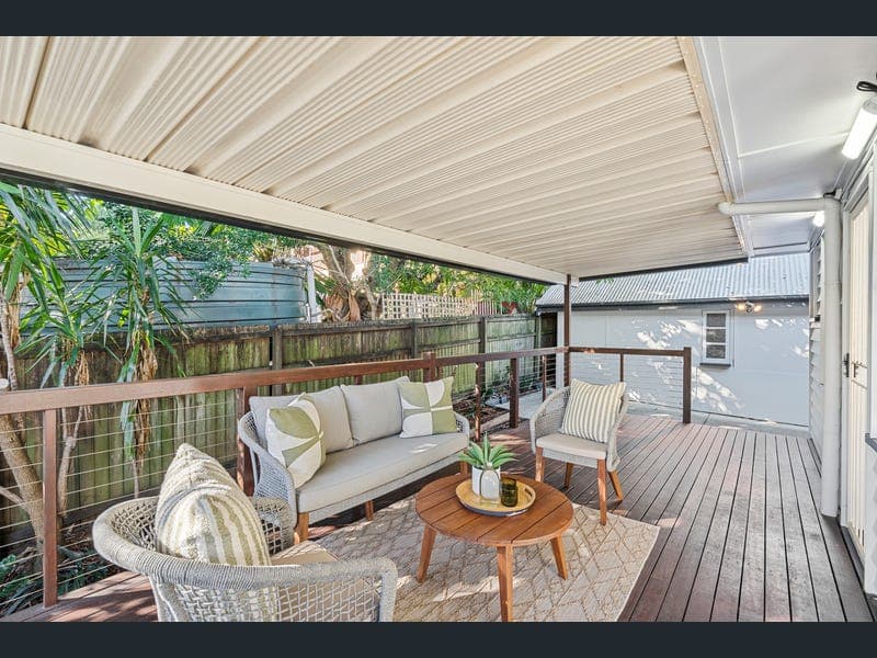 79 Venner Road, Annerley — photo 1 of 5