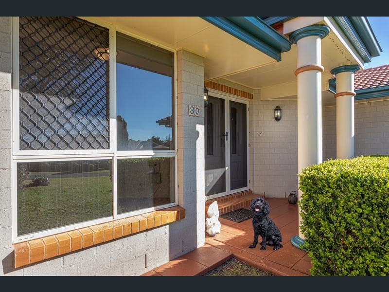 30 Paulene Crescent, Kearneys Spring — photo 1 of 5