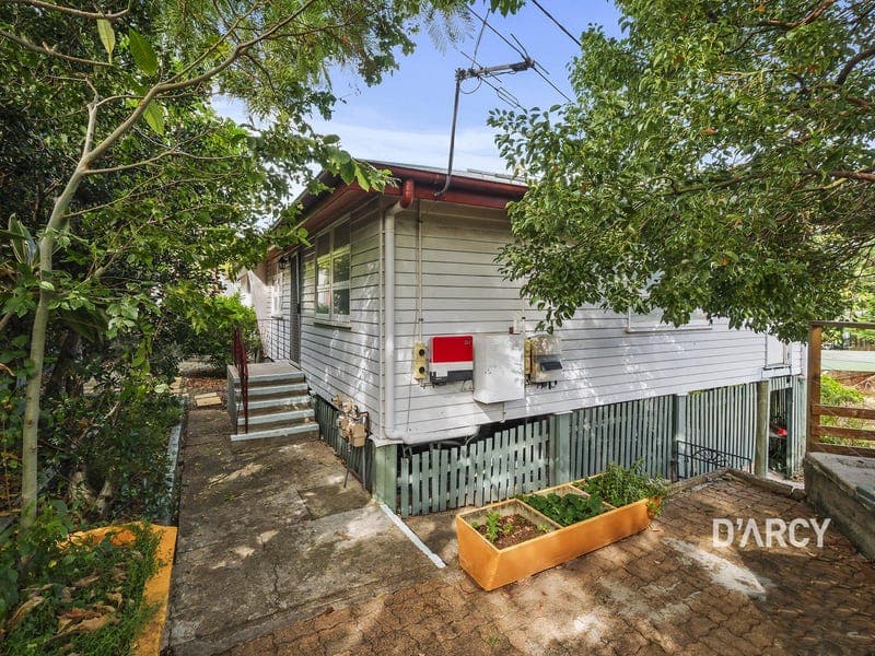 440 Waterworks, Ashgrove — photo 1 of 4