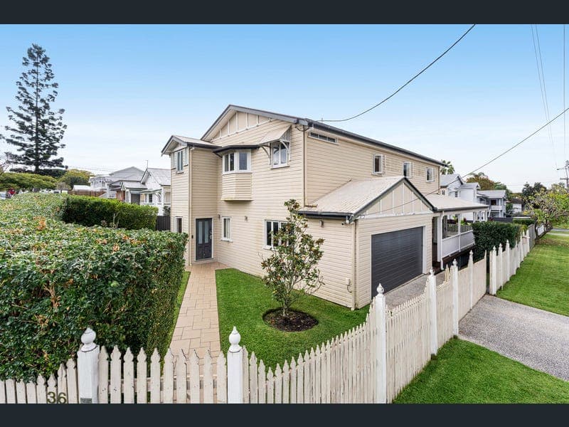 36 Hipwood Avenue, Coorparoo — photo 1 of 5