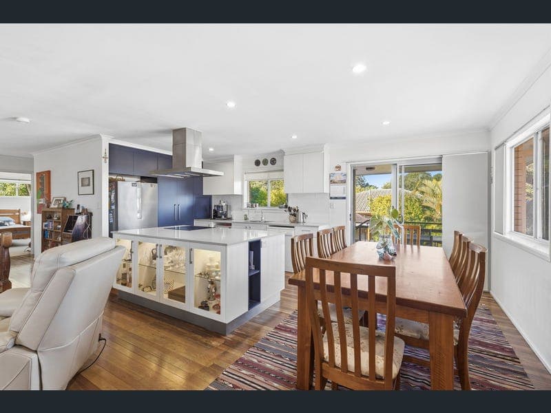 11 O'Grady Street, Upper Mount Gravatt — photo 1 of 5