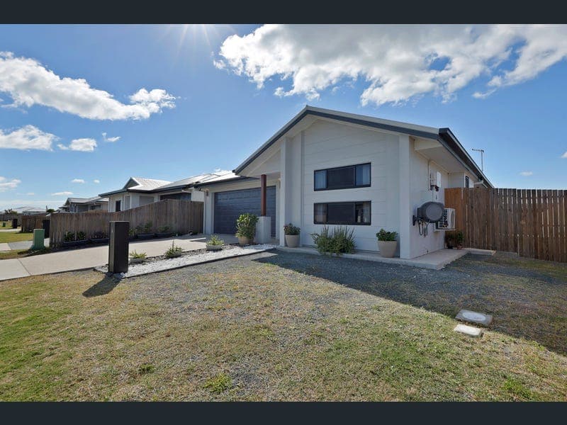 6 Citrinus Crescent, Bakers Creek — photo 1 of 5