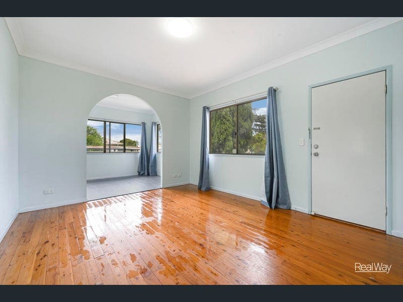1 Phyllis Street, Harristown — photo 1 of 5