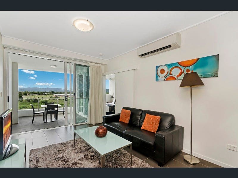 50/2-4 Kingsway Place, Townsville City — photo 1 of 5