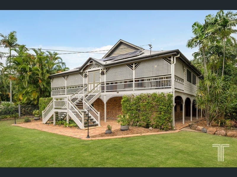 159 Lytton Road, Balmoral — photo 1 of 5