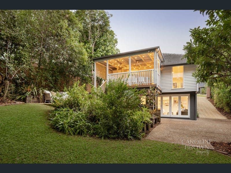 18 Carroll Street, Bardon — photo 1 of 5