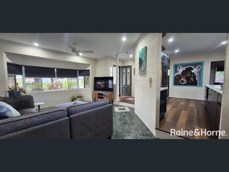 12 Giblin Street, Wonga Beach — photo 1 of 3