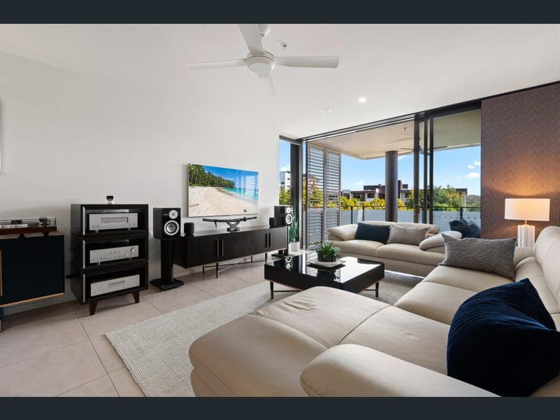 4016/21 Ross Street, Benowa — photo 1 of 5
