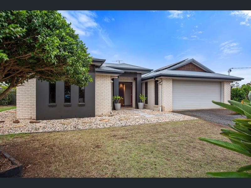 25 Millbrook Court, Dalby — photo 1 of 5