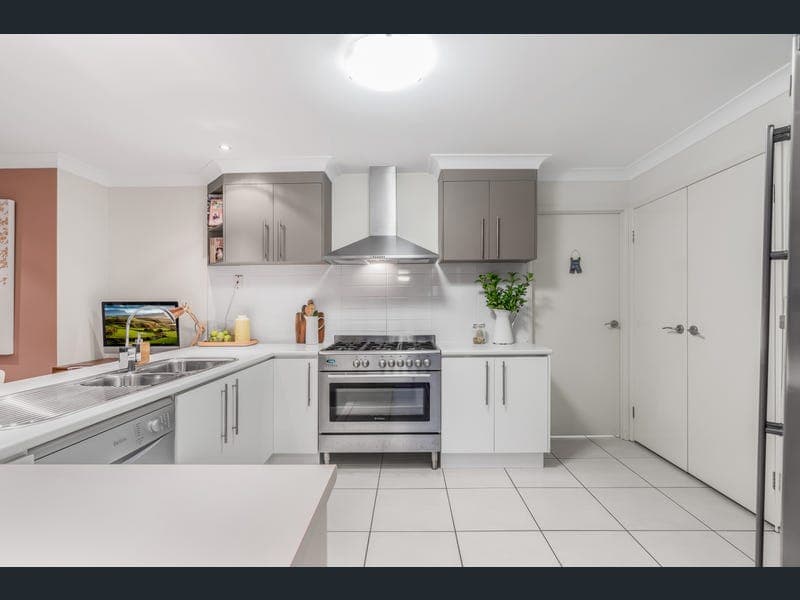 9 Terraldon Circuit, Gumdale — photo 1 of 5