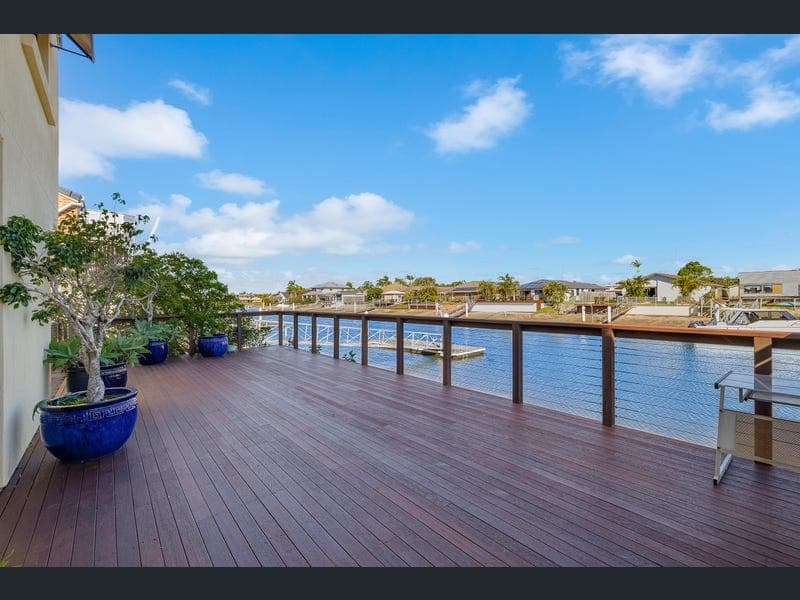 6/4 Yallanga Place, Mooloolaba — photo 1 of 5