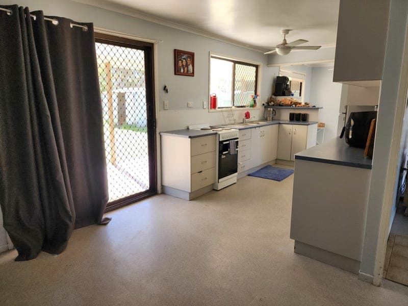 1 Lockett St, Charleville — photo 1 of 5