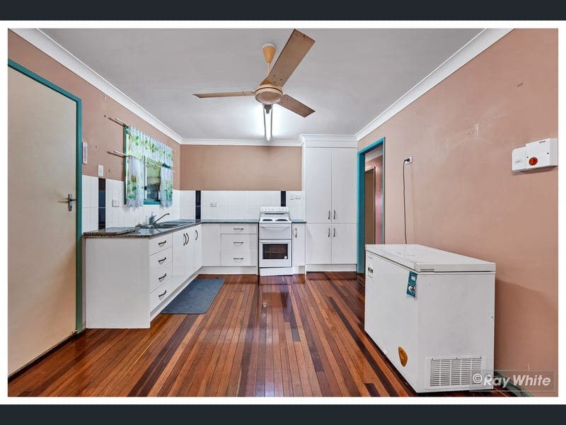 2 Harwood Street, Park Avenue — photo 1 of 5